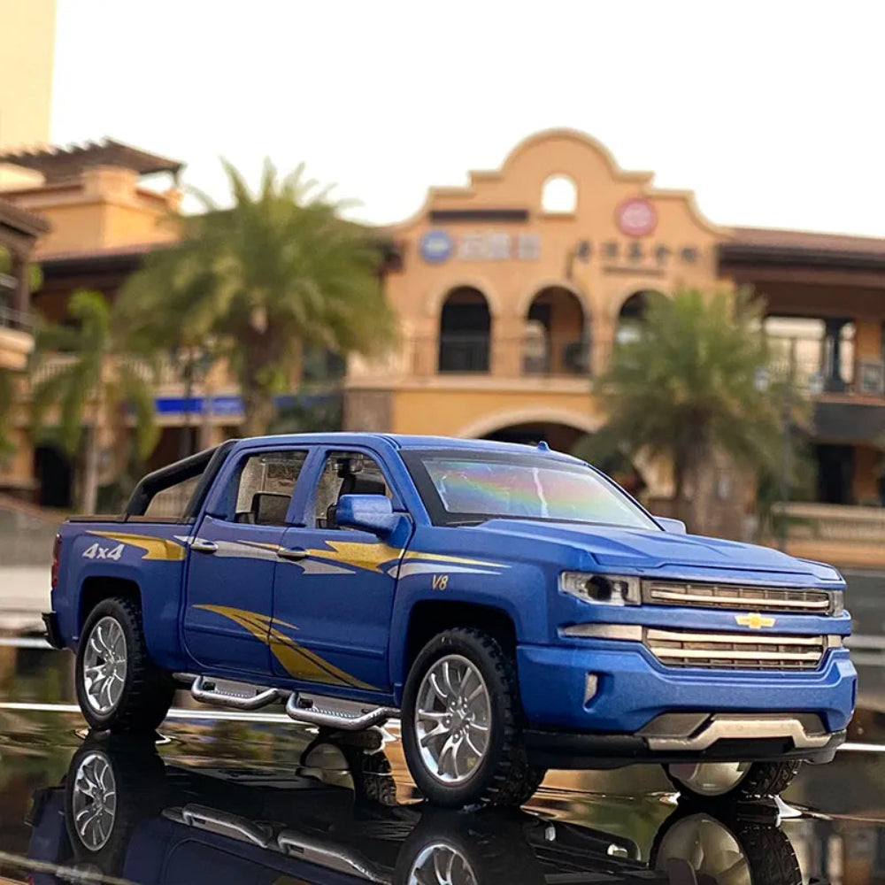 Chevrolet Silverado Pickup Model Alloy Die-Cast Truck Toy With Music And Light